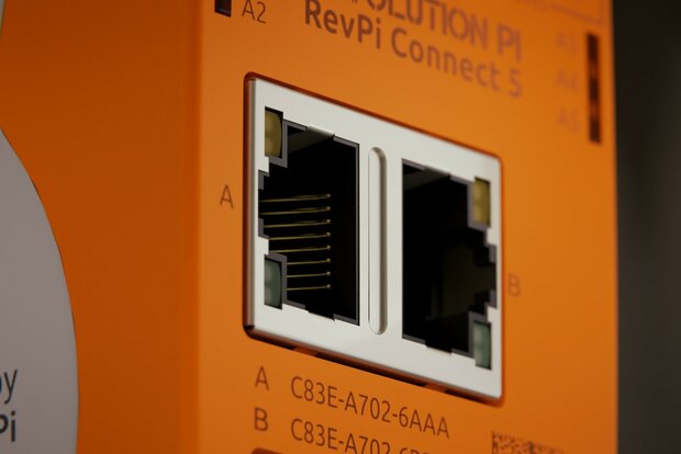 RevPi Connect'in RJ45 portları
