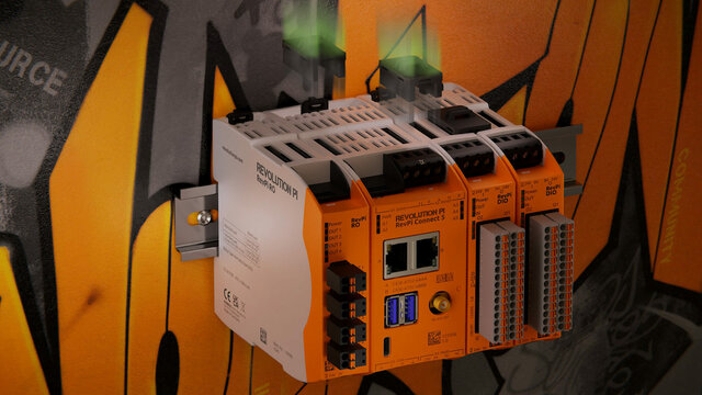 Tak ve Çalıştır: RevPi modüllerinin PiBridge konnektörü ile üst arayüz üzerinden basit bağlantısı.