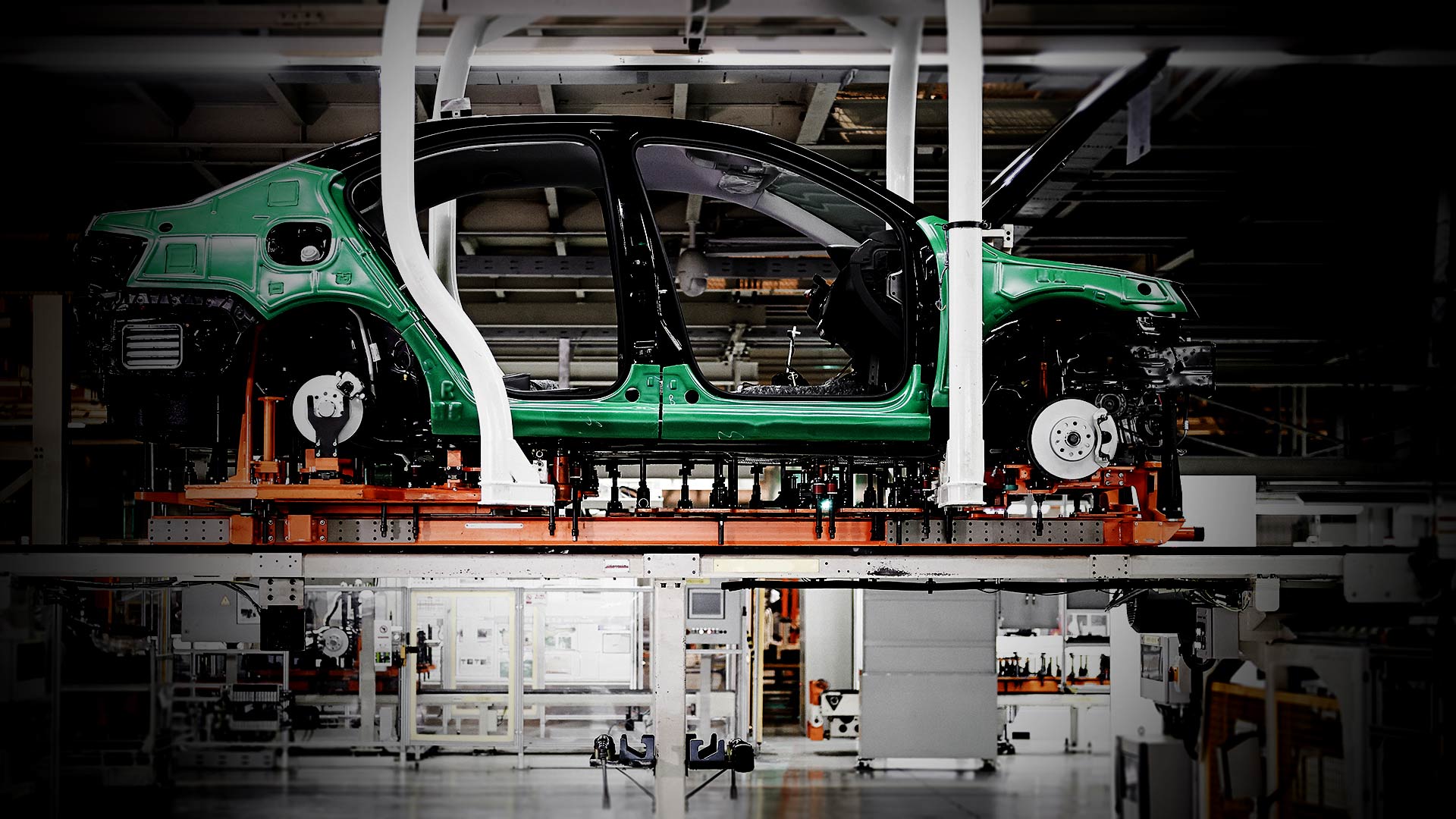 Kaizen meets Revolution – Automotive manufacturing